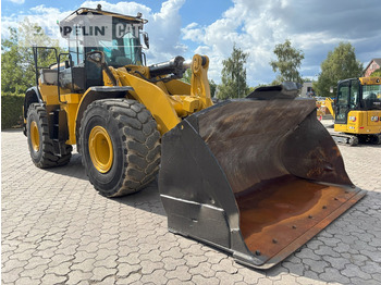 Máy xúc lật bánh lốp CATERPILLAR 972MXE