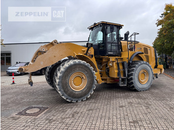 Máy xúc lật bánh lốp CATERPILLAR 980M