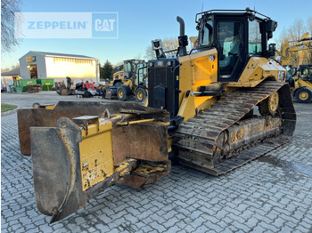 Máy ủi CATERPILLAR D5