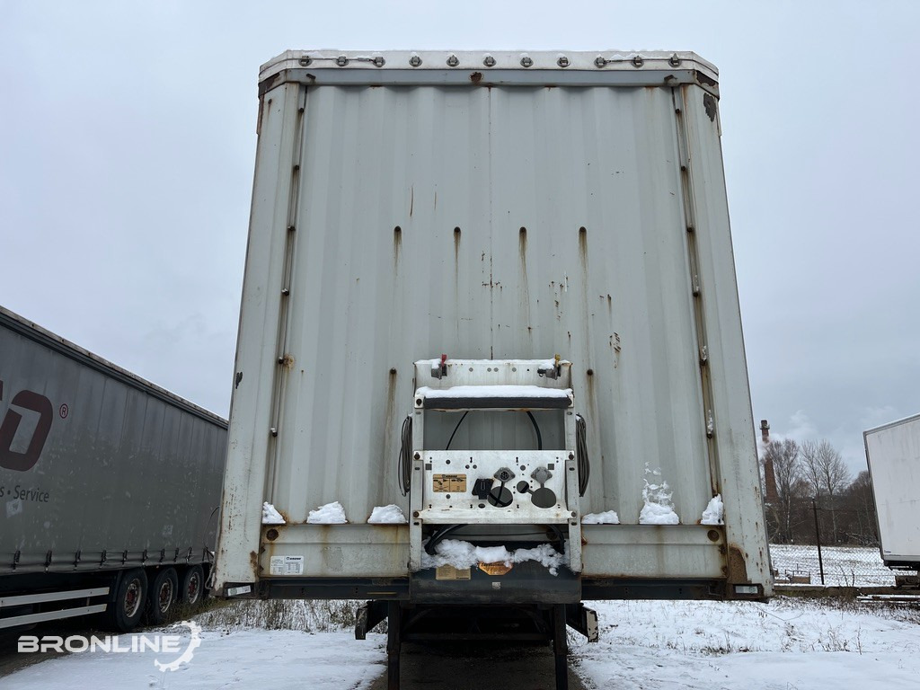 2006 KRONE SDP 27ELB2-CS curtain side semi-trailer - Sơ mi rơ moóc mui bạt: hình 4 2006 KRONE SDP 27ELB2-CS curtain side semi-trailer - Sơ mi rơ moóc mui bạt: hình 4