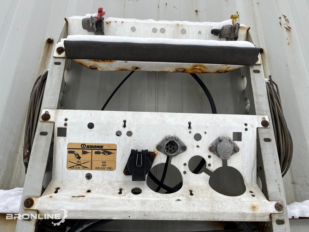 2006 KRONE SDP 27ELB2-CS curtain side semi-trailer - Sơ mi rơ moóc mui bạt: hình 5 2006 KRONE SDP 27ELB2-CS curtain side semi-trailer - Sơ mi rơ moóc mui bạt: hình 5