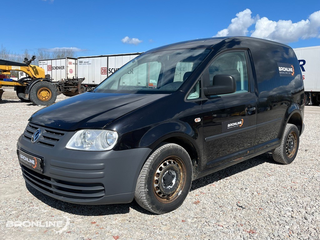 2010 Volkswagen Caddy 4x4 1.9 77kW - Xe hơi: hình 2 2010 Volkswagen Caddy 4x4 1.9 77kW - Xe hơi: hình 2