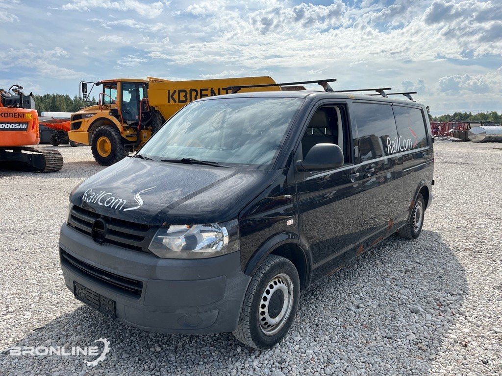 2010 Volkswagen Transporter T5 4x4 2.0 103kW - Xe van nhỏ gọn: hình 1 2010 Volkswagen Transporter T5 4x4 2.0 103kW - Xe van nhỏ gọn: hình 1