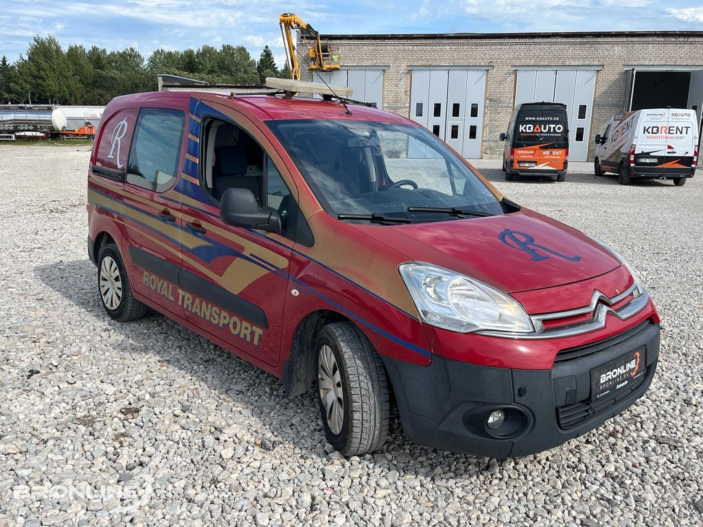 2015 Citroën Berlingo 1.6 84kW - Xe hơi: hình 1 2015 Citroën Berlingo 1.6 84kW - Xe hơi: hình 1
