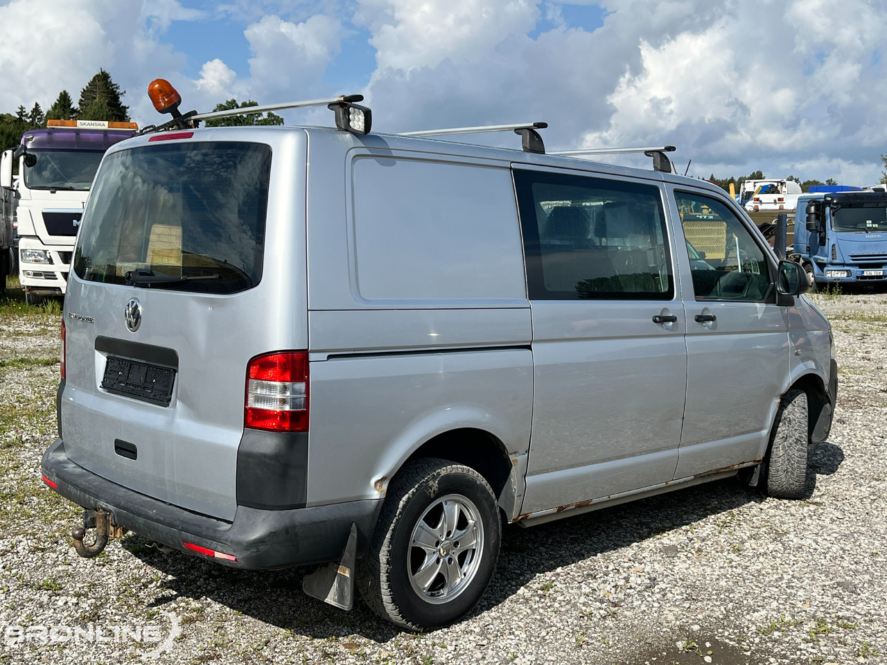 2015 Volkswagen Transporter 4X4 N1 - Xe van nhỏ gọn: hình 5 2015 Volkswagen Transporter 4X4 N1 - Xe van nhỏ gọn: hình 5