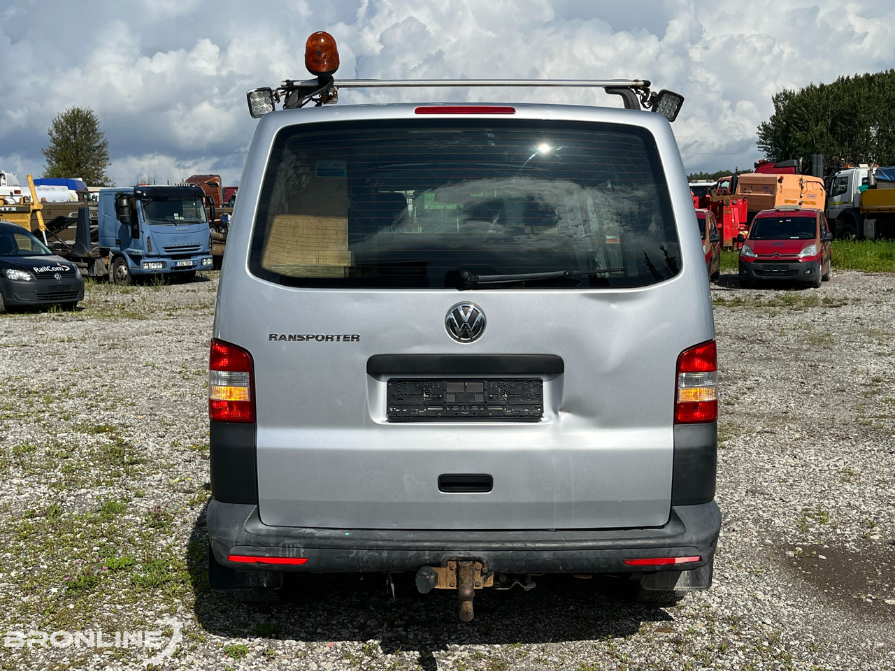2015 Volkswagen Transporter 4X4 N1 - Xe van nhỏ gọn: hình 4 2015 Volkswagen Transporter 4X4 N1 - Xe van nhỏ gọn: hình 4