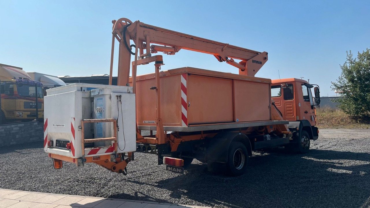 MAN 8.113 Steiger Hubarbeitsbühne Ruthmann MAN 8.113 Steiger Hubarbeitsbühne Ruthmann - Nền bục trên không gắn trên xe tải, Xe tải nhỏ: hình 4 MAN 8.113 Steiger Hubarbeitsbühne Ruthmann MAN 8.113 Steiger Hubarbeitsbühne Ruthmann - Nền bục trên không gắn trên xe tải, Xe tải nhỏ: hình 4