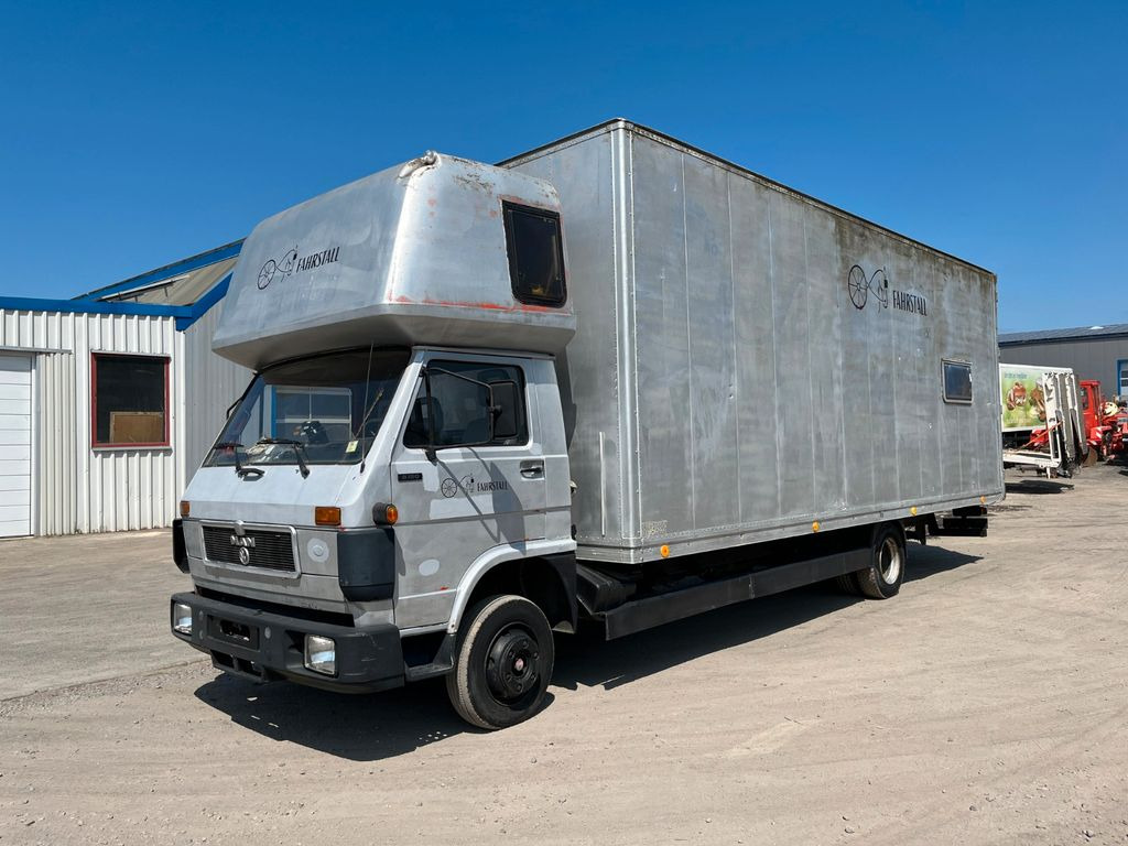 MAN VW-MAN LO2 Koffer Schlafkabine MAN VW-MAN LO2 Koffer Schlafkabine - Xe tải nhỏ thùng kín: hình 3 MAN VW-MAN LO2 Koffer Schlafkabine MAN VW-MAN LO2 Koffer Schlafkabine - Xe tải nhỏ thùng kín: hình 3