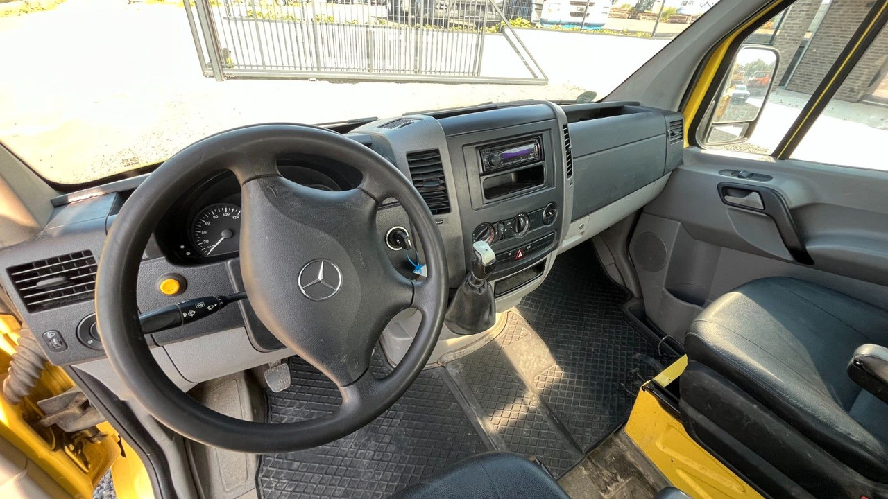 Xe ben nhỏ, Xe tải van Mercedes-Benz Sprinter 511 CDI Kipper Doka Dreiseitenkipper: hình 9 Xe ben nhỏ, Xe tải van Mercedes-Benz Sprinter 511 CDI Kipper Doka Dreiseitenkipper: hình 9