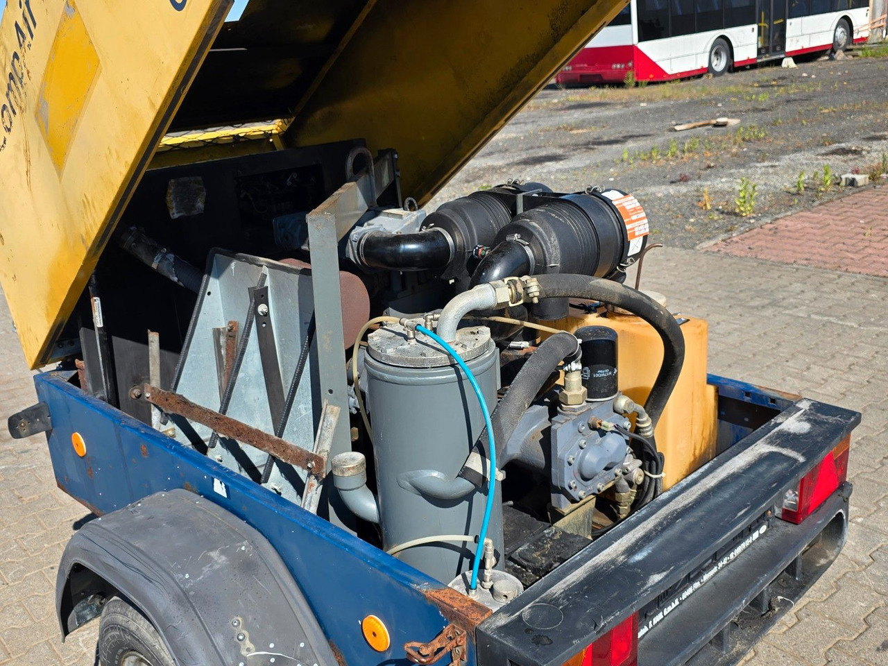 Compair DLT 0404 C30 Baustellen Kompressor - Rơ moóc: hình 2 Compair DLT 0404 C30 Baustellen Kompressor - Rơ moóc: hình 2