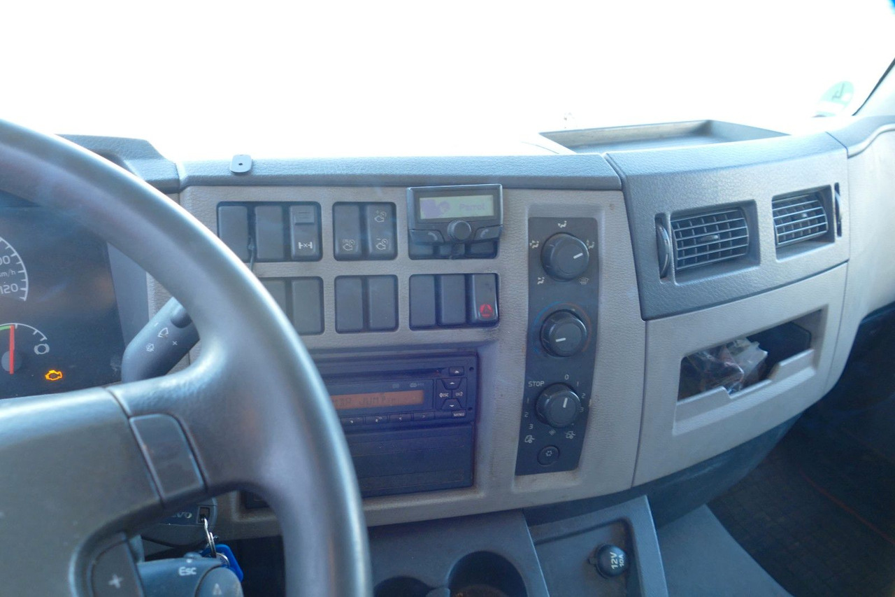 Volvo FL 240 PRITSCHE / PLANE + LBW + KLIMA + EURO 5 - Xe tải thùng mui bạt: hình 5 Volvo FL 240 PRITSCHE / PLANE + LBW + KLIMA + EURO 5 - Xe tải thùng mui bạt: hình 5