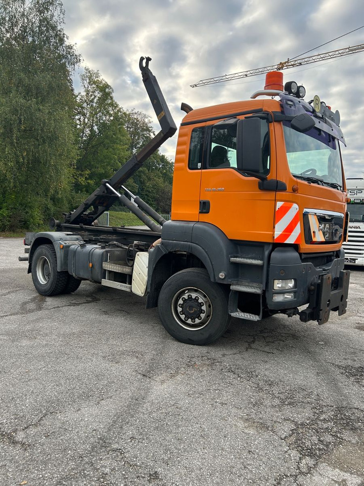 MAN TGS 18.360 4x4 BL - Xe tải nâng móc: hình 4 MAN TGS 18.360 4x4 BL - Xe tải nâng móc: hình 4