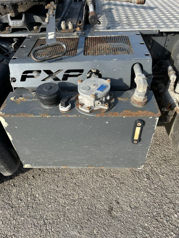 DAF XF 530 PxP 4x4 Hydraulik - Xe đầu kéo: hình 4 DAF XF 530 PxP 4x4 Hydraulik - Xe đầu kéo: hình 4