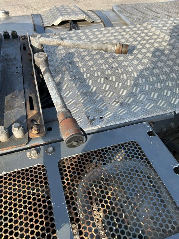 DAF XF 530 PxP 4x4 Hydraulik DAF XF 530 PxP 4x4 Hydraulik - Xe đầu kéo: hình 5 DAF XF 530 PxP 4x4 Hydraulik DAF XF 530 PxP 4x4 Hydraulik - Xe đầu kéo: hình 5