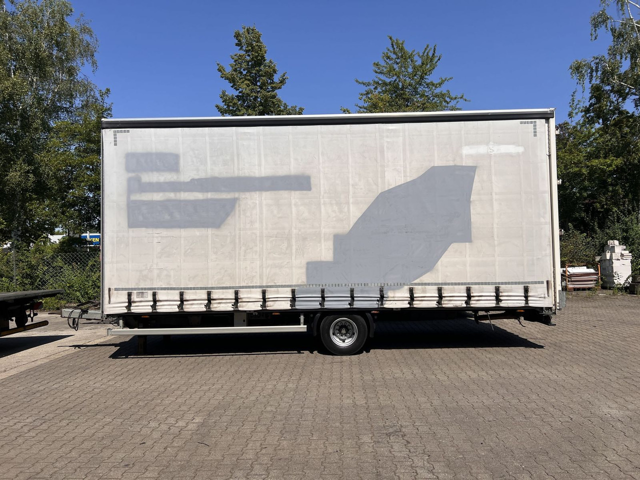 Ackermann 1 Achs Planenanhänger 10,5 t GG - Rơ moóc hộp kín: hình 5 Ackermann 1 Achs Planenanhänger 10,5 t GG - Rơ moóc hộp kín: hình 5