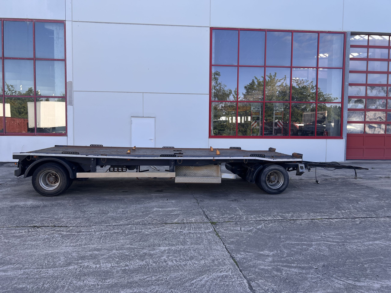 Dinkel DAC 18000 2 Achs Kombi- Anhänger für Abroll- oder Absetzmulden oder Tieflader - Rơ moóc thùng lửng/ Phẳng: hình 3 Dinkel DAC 18000 2 Achs Kombi- Anhänger für Abroll- oder Absetzmulden oder Tieflader - Rơ moóc thùng lửng/ Phẳng: hình 3