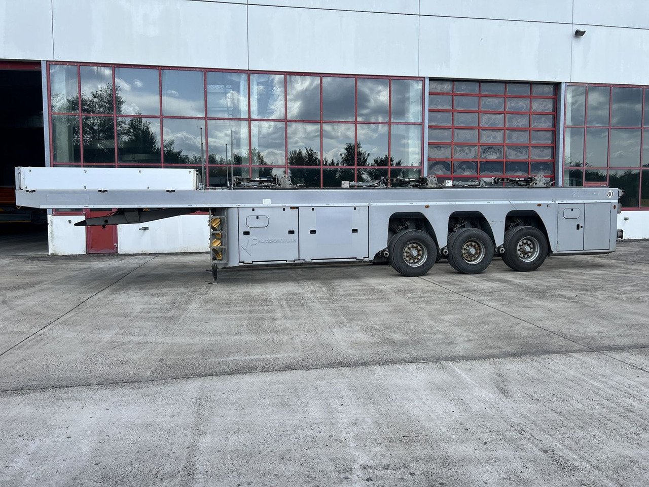 Faymonville 3-Achs-Beton-Innenlader PREFAMAX, Wenig Benutzt - Xe chở container/ Sơ mi rơ moóc hoán đổi thân: hình 4 Faymonville 3-Achs-Beton-Innenlader PREFAMAX, Wenig Benutzt - Xe chở container/ Sơ mi rơ moóc hoán đổi thân: hình 4
