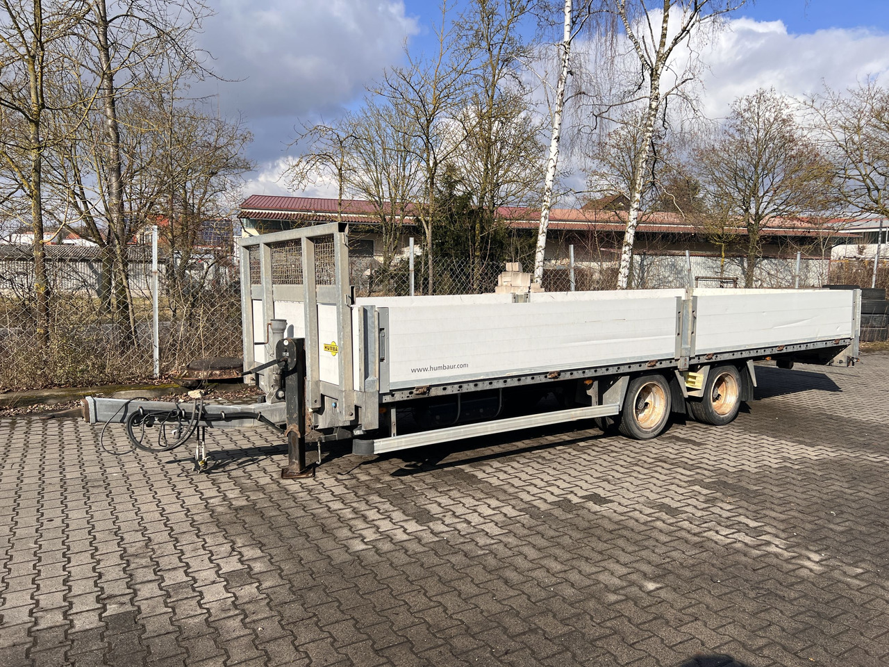 Humbaur HBTZ 137224 14,4 t Tandem- Pritschenanhänger- Tieflader - Rơ moóc thùng thấp: hình 2 Humbaur HBTZ 137224 14,4 t Tandem- Pritschenanhänger- Tieflader - Rơ moóc thùng thấp: hình 2