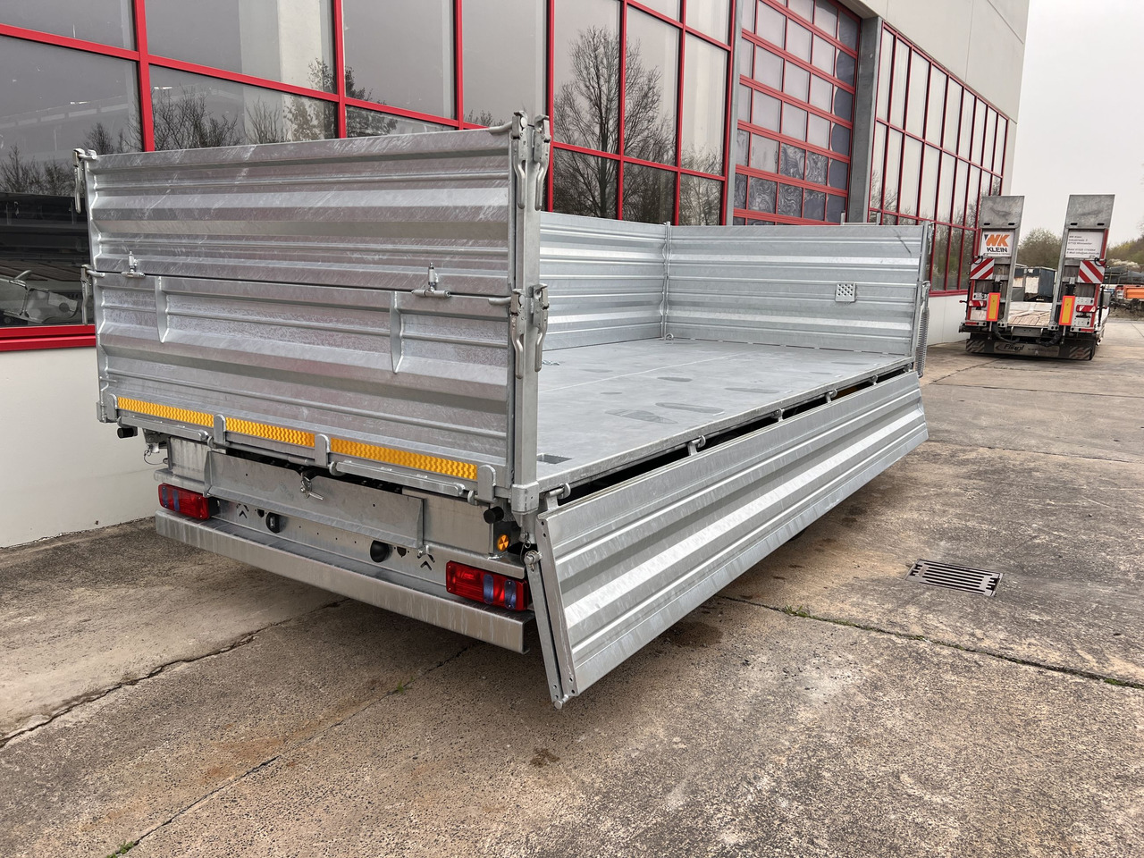 Möslein TTD 19 AB  19 t Tandem 3 Seiten Kipper TiefladerAufsatzbordwänden-- Neufahrzeug -- - Máy móc khác: hình 5 Möslein TTD 19 AB  19 t Tandem 3 Seiten Kipper TiefladerAufsatzbordwänden-- Neufahrzeug -- - Máy móc khác: hình 5