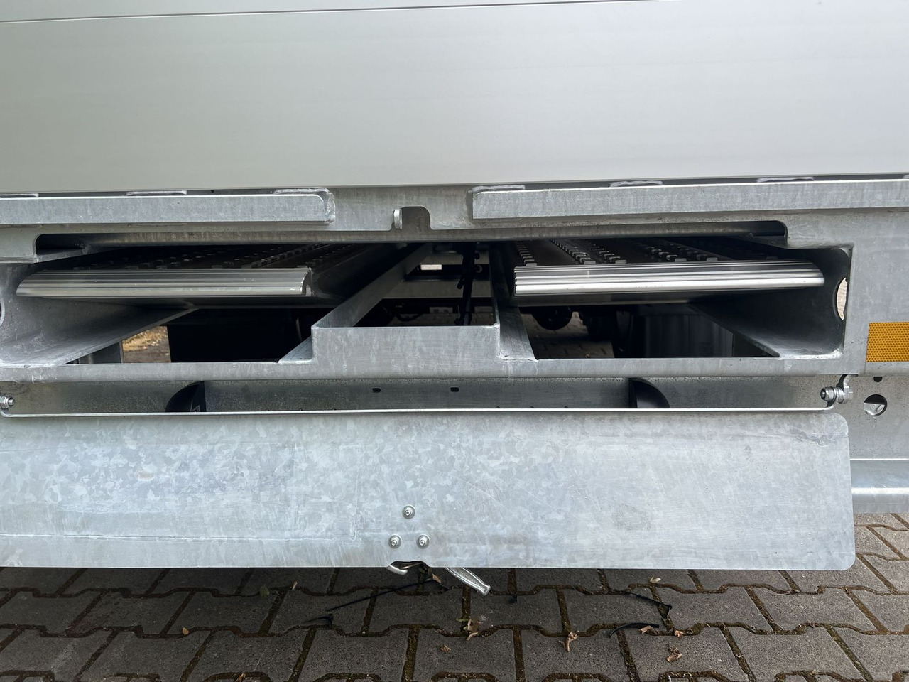 Möslein 14,4 t GG Tandem- Pritschenanhänger- Tieflader - Rơ moóc thùng lửng/ Phẳng: hình 5 Möslein 14,4 t GG Tandem- Pritschenanhänger- Tieflader - Rơ moóc thùng lửng/ Phẳng: hình 5