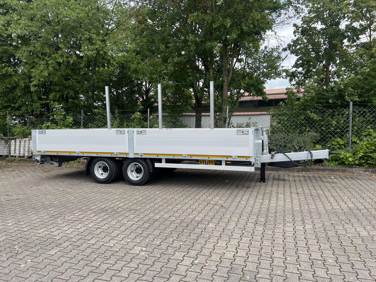 Möslein 14,4 t Tandem- Pritschenanhänger- Tieflader - Rơ moóc thùng lửng/ Phẳng: hình 1 Möslein 14,4 t Tandem- Pritschenanhänger- Tieflader - Rơ moóc thùng lửng/ Phẳng: hình 1