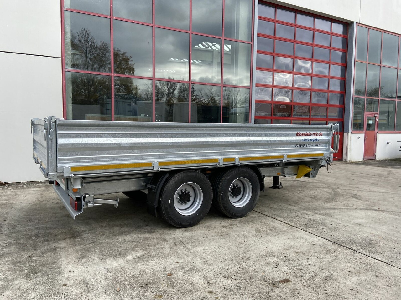 Möslein 14 t Tandem- Kipper Tieflader 5,70 m lang, Brei - Rơ moóc ben: hình 4 Möslein 14 t Tandem- Kipper Tieflader 5,70 m lang, Brei - Rơ moóc ben: hình 4