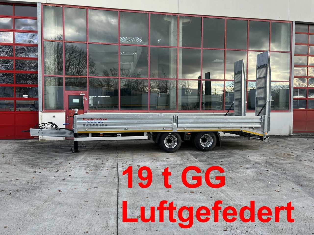 Möslein 19 t Tandemtieflader-- Neufahrzeug -- - Rơ moóc thùng thấp: hình 2 Möslein 19 t Tandemtieflader-- Neufahrzeug -- - Rơ moóc thùng thấp: hình 2