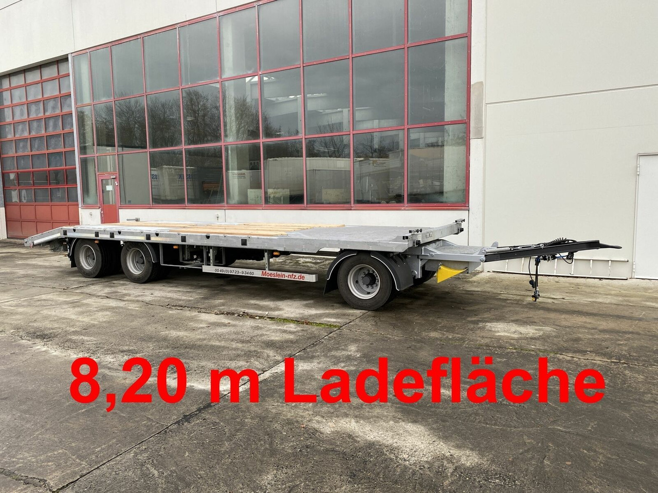 Möslein 3 Achs Tieflader gerader Ladefläche 8,10 m,Neuf - Rơ moóc thùng thấp: hình 1 Möslein 3 Achs Tieflader gerader Ladefläche 8,10 m,Neuf - Rơ moóc thùng thấp: hình 1