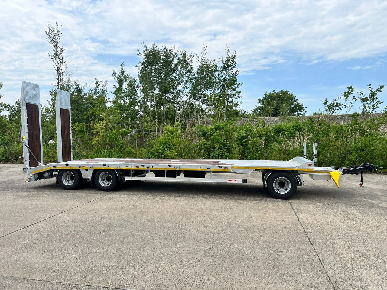 Möslein 3 Achs Tieflader mit gerader Ladefläche 9 m, Ne - Rơ moóc thùng thấp: hình 5 Möslein 3 Achs Tieflader mit gerader Ladefläche 9 m, Ne - Rơ moóc thùng thấp: hình 5