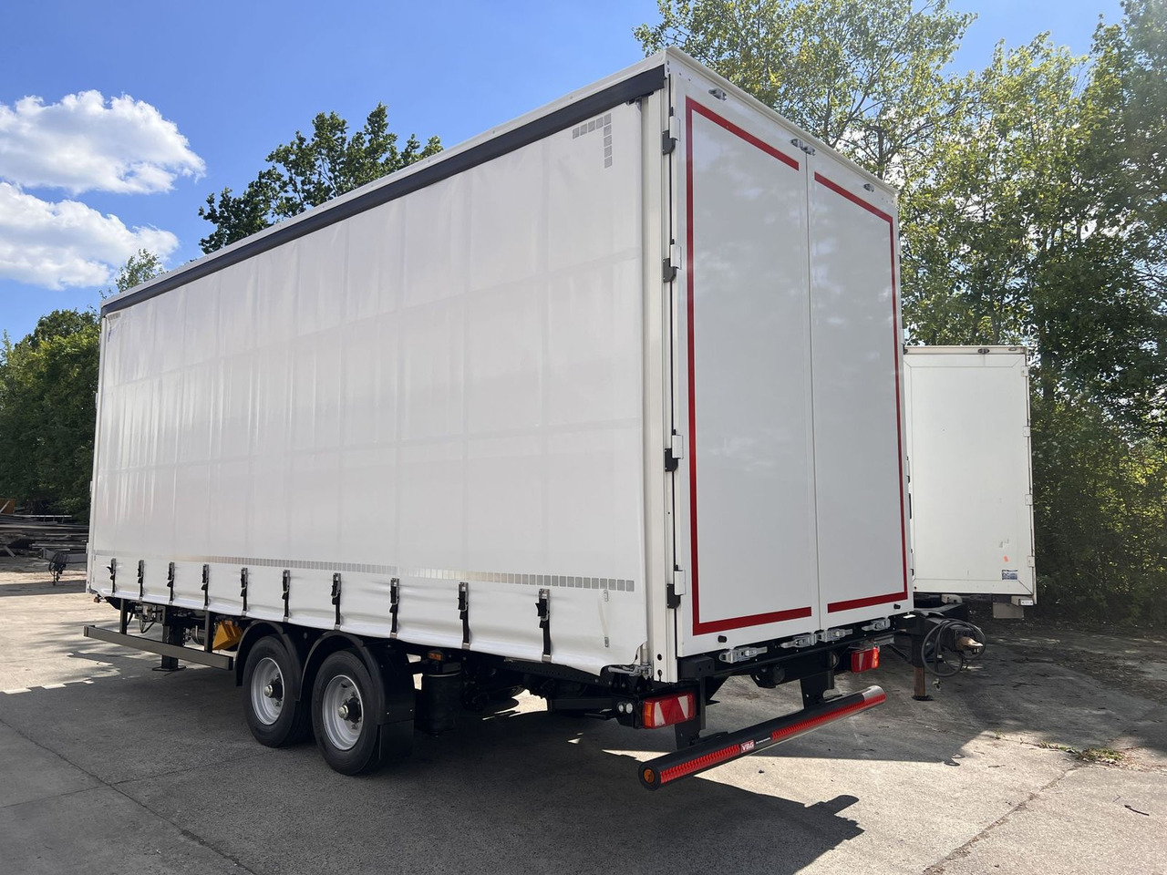 Möslein NEUER Tandem- Planenanhänger Durchladbar - Xe tải thùng mui bạt: hình 2 Möslein NEUER Tandem- Planenanhänger Durchladbar - Xe tải thùng mui bạt: hình 2