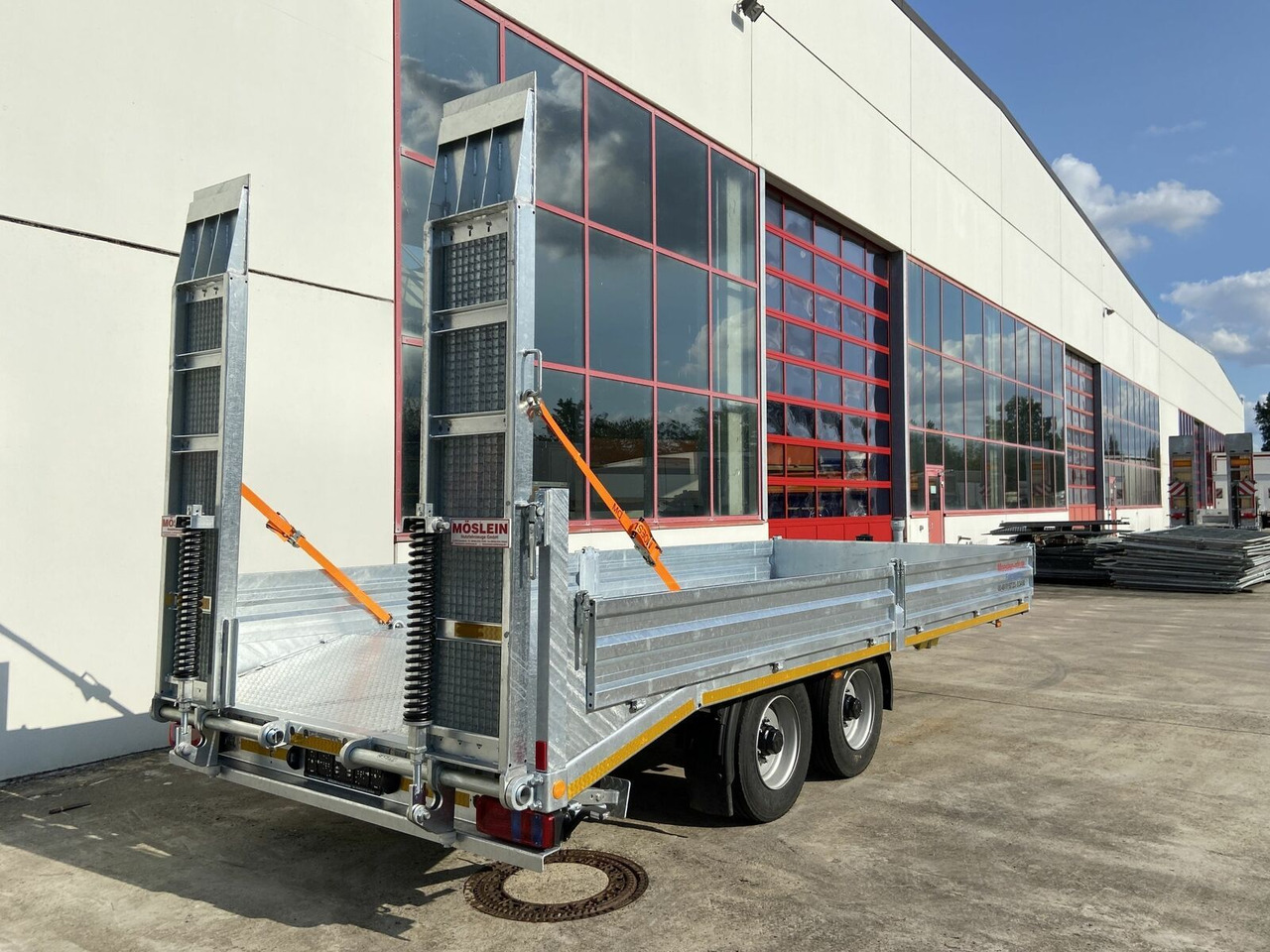 Möslein Neuer 13 t Tandemtieflader, Stahl- Boden - Rơ moóc thùng thấp: hình 5 Möslein Neuer 13 t Tandemtieflader, Stahl- Boden - Rơ moóc thùng thấp: hình 5