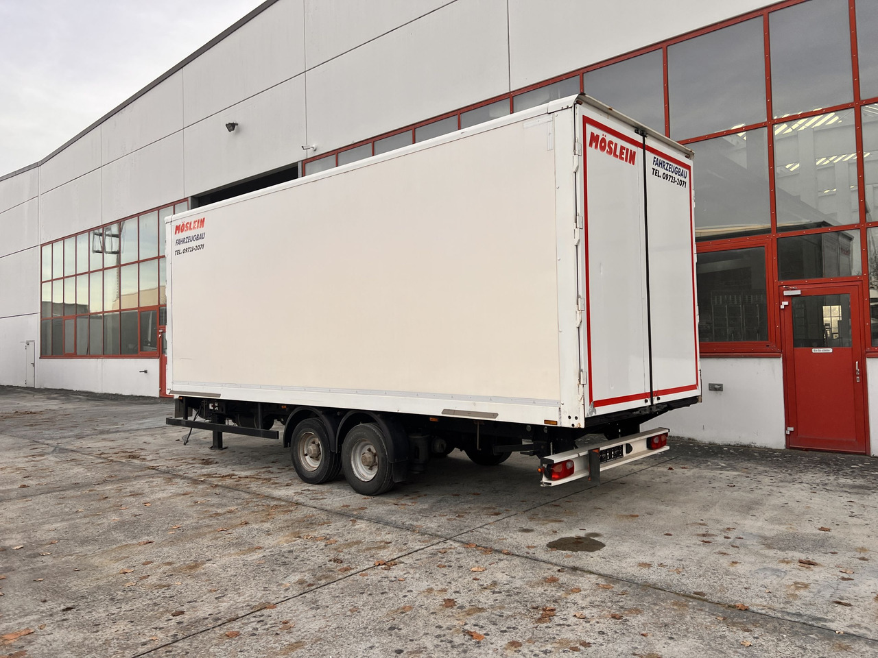 Möslein TKO 105 D Schwebheim Tandem- Koffer- Anhänger, Durchladbar - Rơ moóc hộp kín: hình 2 Möslein TKO 105 D Schwebheim Tandem- Koffer- Anhänger, Durchladbar - Rơ moóc hộp kín: hình 2