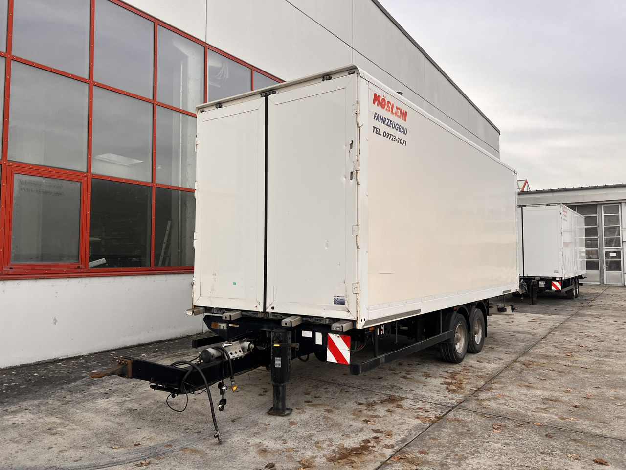 Möslein TKO 105 D Schwebheim Tandem- Koffer- Anhänger, Durchladbar - Rơ moóc hộp kín: hình 3 Möslein TKO 105 D Schwebheim Tandem- Koffer- Anhänger, Durchladbar - Rơ moóc hộp kín: hình 3