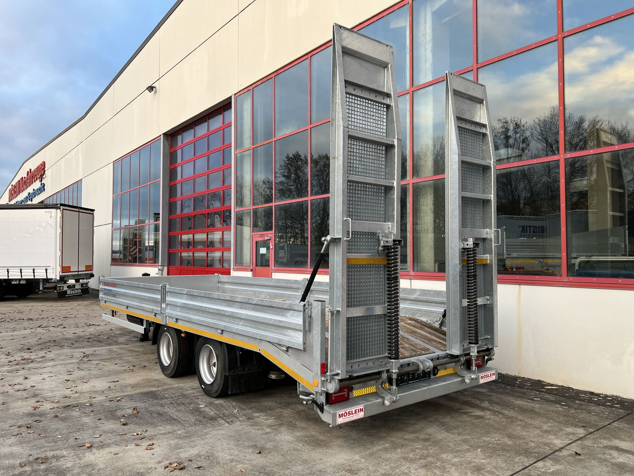 Möslein TTH 19- 6,7 19 t Tandemtieflader-- Neufahrzeug -- - Rơ moóc thùng thấp: hình 2 Möslein TTH 19- 6,7 19 t Tandemtieflader-- Neufahrzeug -- - Rơ moóc thùng thấp: hình 2