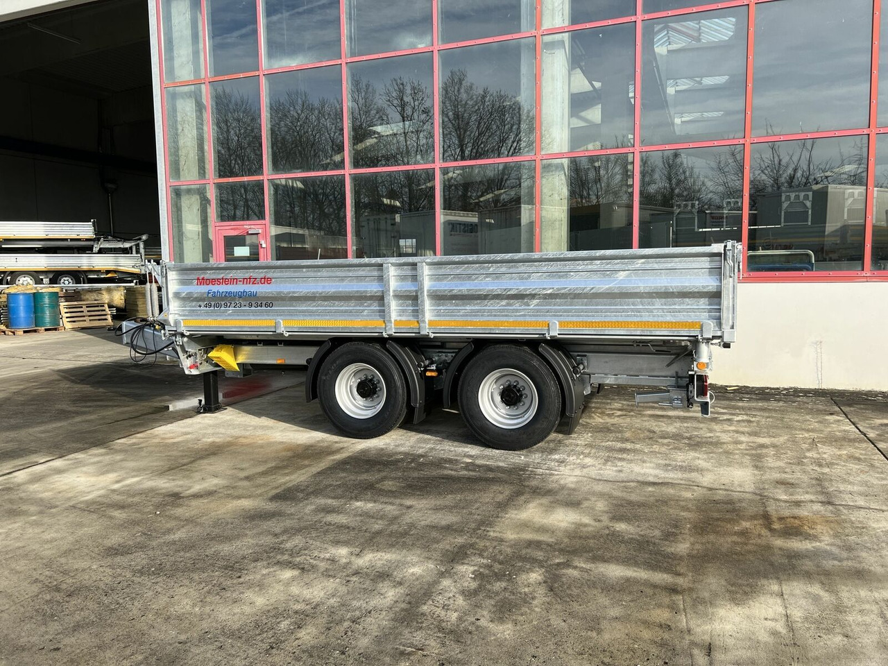 Möslein neuer 19 t Tandemkipper- Tieflader - Rơ moóc ben: hình 4 Möslein neuer 19 t Tandemkipper- Tieflader - Rơ moóc ben: hình 4