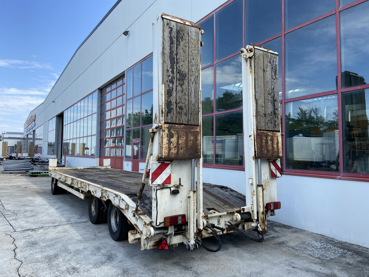 Müller Mitteltal PT 30 3 Achs Tieflader 9,20 m Ladefläche - Rơ moóc thùng thấp: hình 2 Müller Mitteltal PT 30 3 Achs Tieflader 9,20 m Ladefläche - Rơ moóc thùng thấp: hình 2