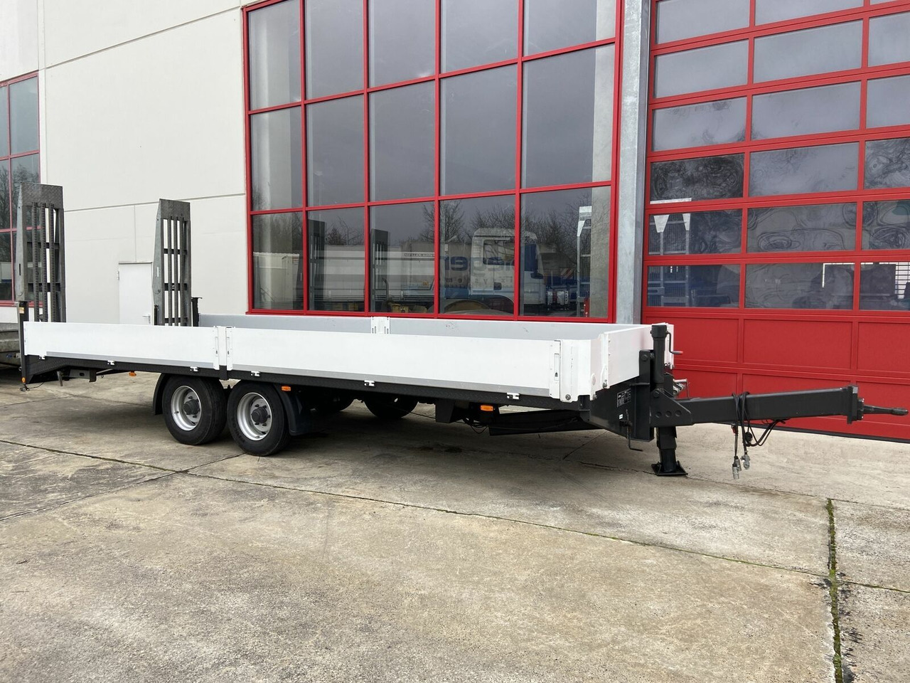 Tandemtieflader 7 m LadeflächeNeuwertig - Rơ moóc thùng thấp: hình 2 Tandemtieflader 7 m LadeflächeNeuwertig - Rơ moóc thùng thấp: hình 2