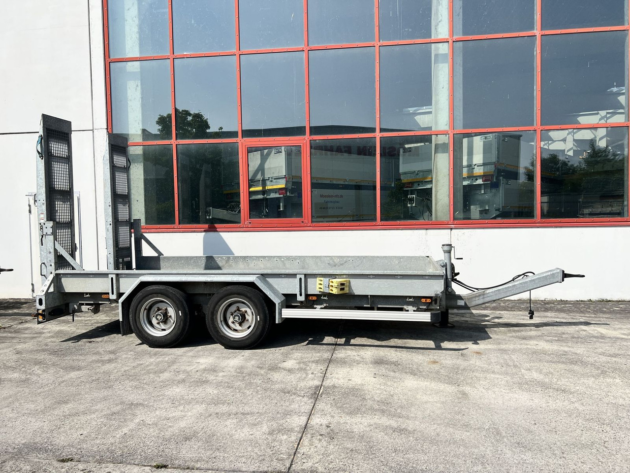 Tandemtieflader, Wenig Benutzt - Rơ moóc thùng thấp: hình 1 Tandemtieflader, Wenig Benutzt - Rơ moóc thùng thấp: hình 1