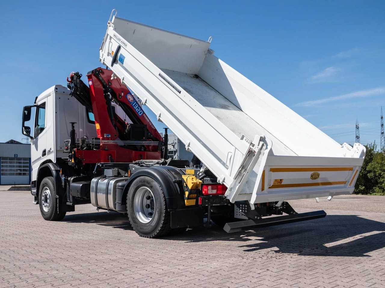 DAF FA XDC 370 Krankipper DAF XDC 370 FA Meiller Krankipper HMF - Xe cẩu tự hành, Xe ben: hình 4 DAF FA XDC 370 Krankipper DAF XDC 370 FA Meiller Krankipper HMF - Xe cẩu tự hành, Xe ben: hình 4