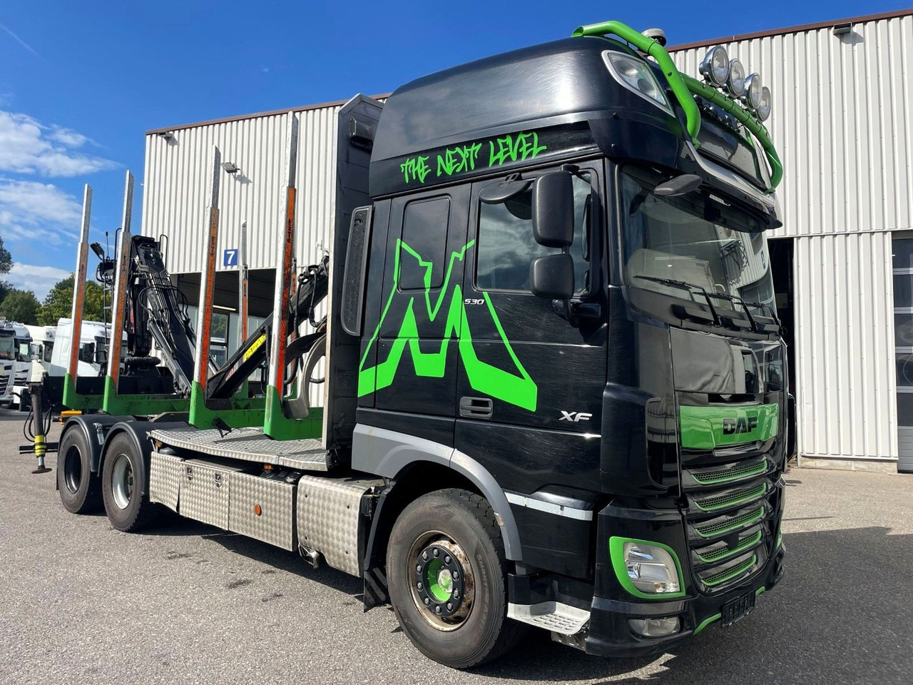 DAF FAT XF 530 SSC, Holztransport, Greifer mit Säge - Xe chở gỗ, Xe cẩu tự hành: hình 1 DAF FAT XF 530 SSC, Holztransport, Greifer mit Säge - Xe chở gỗ, Xe cẩu tự hành: hình 1
