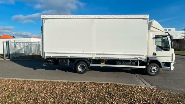 DAF LF 210 8t Pritsche-Plane LBW Tageszulassung DAF FA LF 210 08t Spier Pritsche-Plane - Xe tải thùng mui bạt: hình 4 DAF LF 210 8t Pritsche-Plane LBW Tageszulassung DAF FA LF 210 08t Spier Pritsche-Plane - Xe tải thùng mui bạt: hình 4