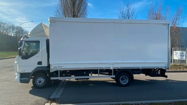 DAF LF 210 8t Pritsche-Plane LBW Tageszulassung DAF FA LF 210 08t Spier Pritsche-Plane - Xe tải thùng mui bạt: hình 3 DAF LF 210 8t Pritsche-Plane LBW Tageszulassung DAF FA LF 210 08t Spier Pritsche-Plane - Xe tải thùng mui bạt: hình 3