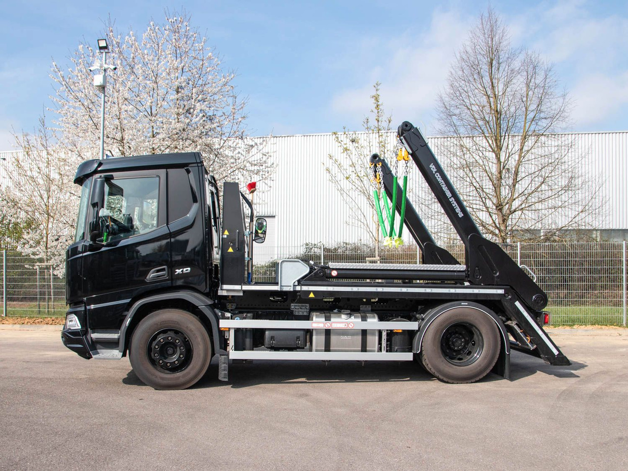 DAF XD 410 FA Absetzkipper DAF XD 410 FA Absetzkipper - Xe tải chở thùng nhỏ: hình 5 DAF XD 410 FA Absetzkipper DAF XD 410 FA Absetzkipper - Xe tải chở thùng nhỏ: hình 5