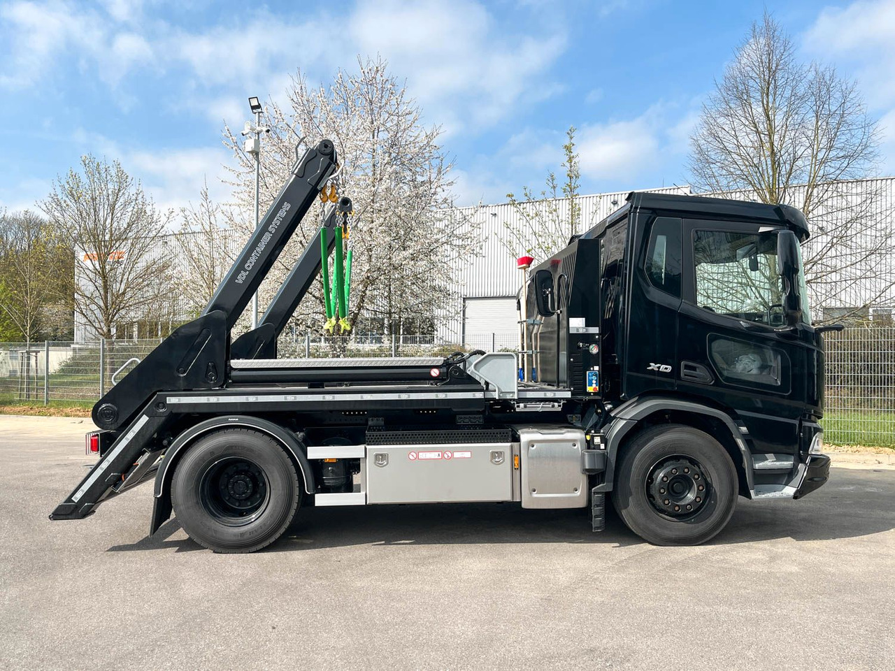 DAF XD 410 FA Absetzkipper DAF XD 410 FA Absetzkipper - Xe tải chở thùng nhỏ: hình 3 DAF XD 410 FA Absetzkipper DAF XD 410 FA Absetzkipper - Xe tải chở thùng nhỏ: hình 3
