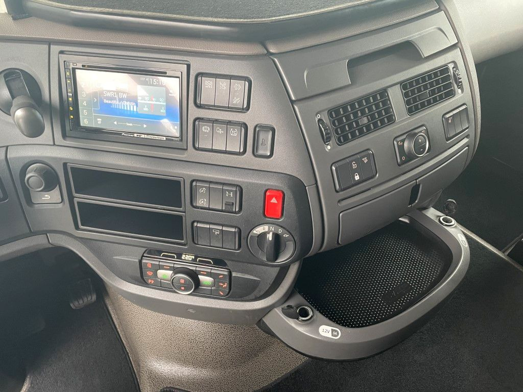 Xe đầu kéo DAF FT XF 480 SSC: hình 13 Xe đầu kéo DAF FT XF 480 SSC: hình 13