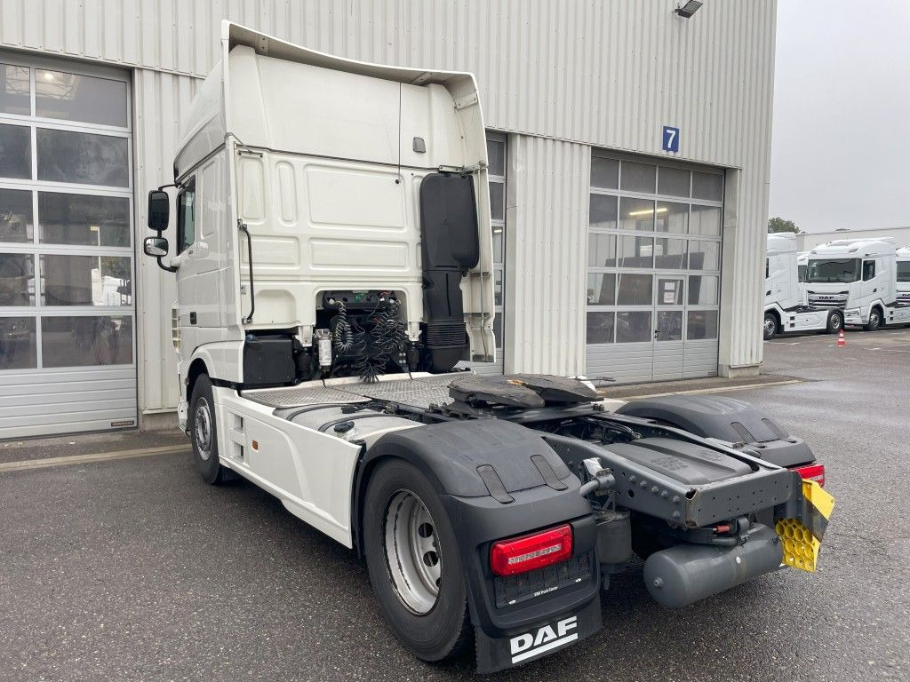 DAF FT XF 480 SSC, Federung: Luft/Luft - Xe đầu kéo: hình 4 DAF FT XF 480 SSC, Federung: Luft/Luft - Xe đầu kéo: hình 4