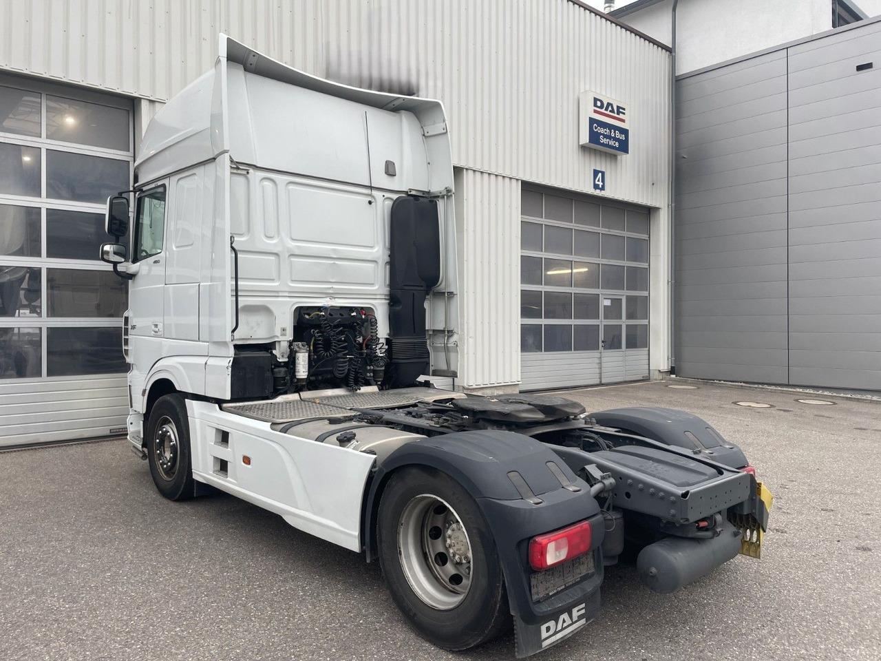 DAF FT XF480 SSC, 2x Tank, Standklima, Lampenbügel DAF FT XF480 SSC, 2x Tank, Standklima, Lampenbügel - Xe đầu kéo: hình 5 DAF FT XF480 SSC, 2x Tank, Standklima, Lampenbügel DAF FT XF480 SSC, 2x Tank, Standklima, Lampenbügel - Xe đầu kéo: hình 5