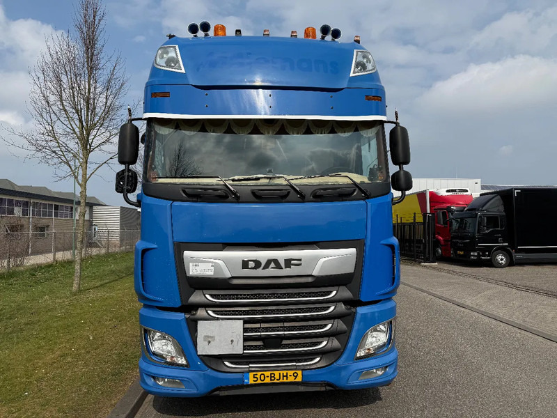 DAF XF 460 showtruck 4-2017 SSC 460 XF - Xe đầu kéo: hình 3 DAF XF 460 showtruck 4-2017 SSC 460 XF - Xe đầu kéo: hình 3