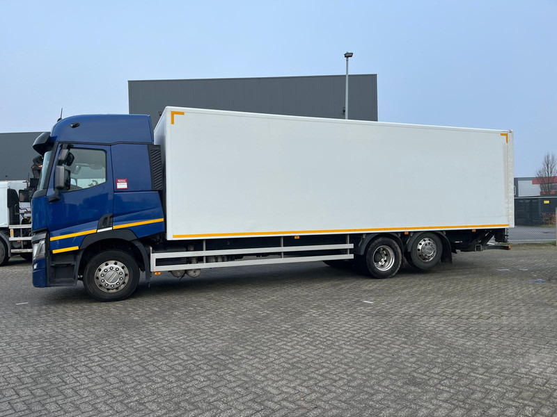 Renault T-11 SLEEPERCAB 380 P6X2 COMFORT - Xe tải hộp: hình 3 Renault T-11 SLEEPERCAB 380 P6X2 COMFORT - Xe tải hộp: hình 3