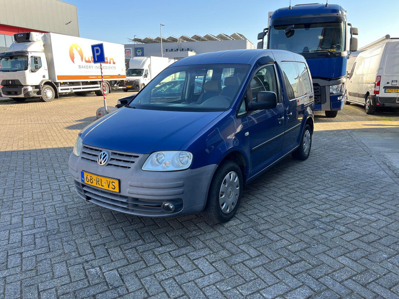 Volkswagen Caddy 1.6 Life, 7 seats, Compact - Xe hơi: hình 1 Volkswagen Caddy 1.6 Life, 7 seats, Compact - Xe hơi: hình 1